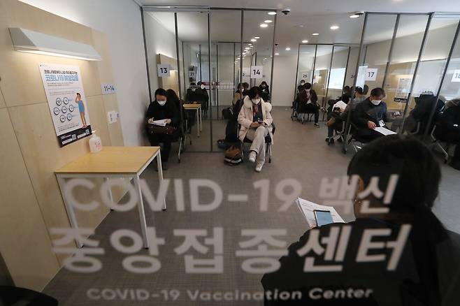 2021년 2월9일 서울 국립중앙의료원 중앙예방접종센터에서 코로나19 백신접종 모의 훈련이 진행되었다. ⓒ사진공동취재단