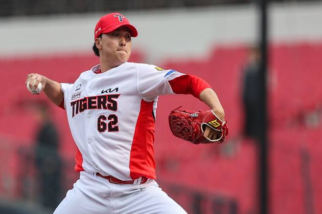 KIA 정해영은 2026시즌 개막을 앞두고 투구 페이스를 조절하고 있다. 그는 삼성과 시범경기 마지막 2연전에 등판할 계획이다. 사진제공|KIA 타이거즈