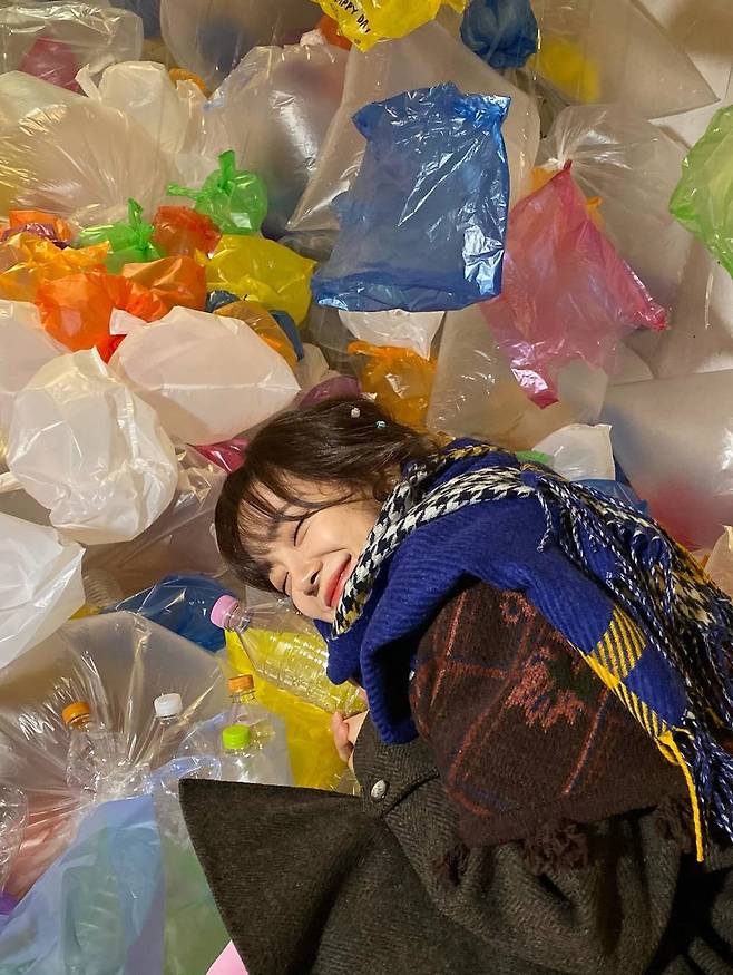 김세정 소셜미디어