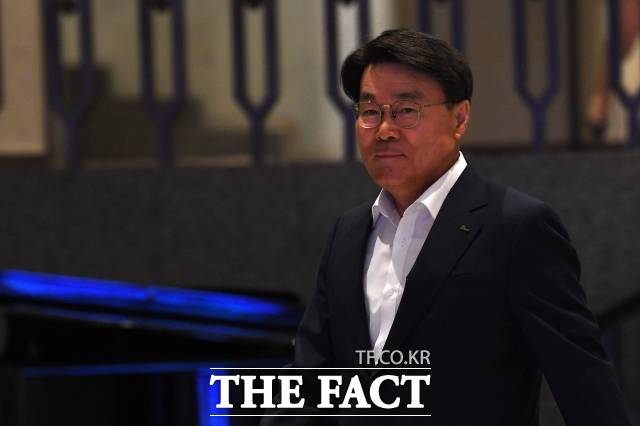 검찰이 최정우 포스코 전 대표이사 등 임직원들의 미공개 정보 이용 주식 매입 의혹에 대해 무혐의 처분을 내렸다. /남용희 기자