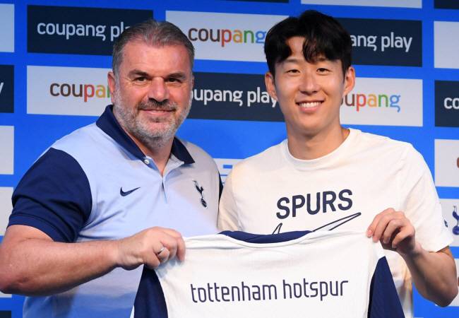 손흥민과 포스테코글루 스포츠조선DB