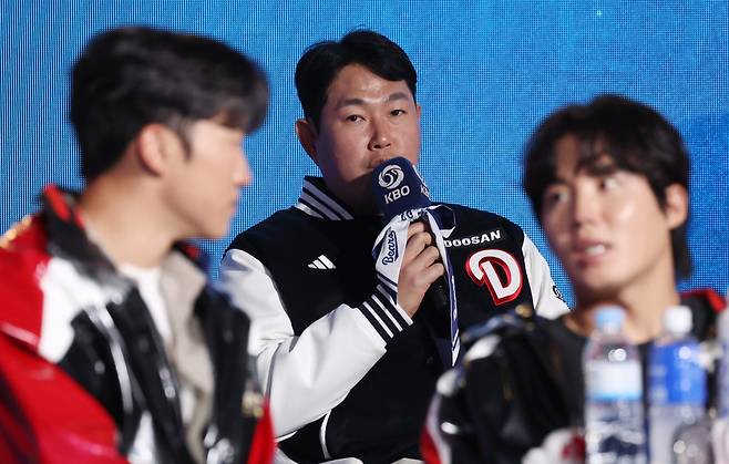26일 오후 서울 잠실 롯데호텔 월드에서 열린 2026 신한 SOL KBO 리그 미디어데이&팬페스트’에서 두산 베어스 양의지 선수가 각오를 밝하고 있다. 2026.3.26/뉴스1