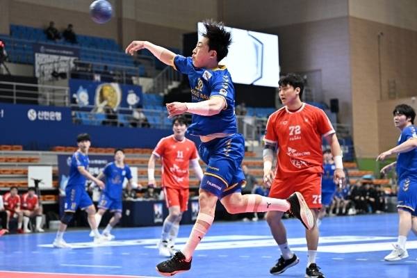 사진 충남도청 최범문의 러닝슛