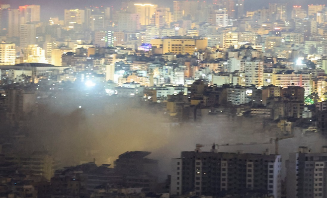 이스라엘의 공격으로 포연 휩싸인 레바논 남부, 연합뉴스