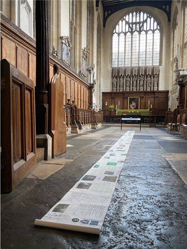 지난 2020년 이진준 박사의 논문 ‘빈 정원(empty garden)’이 옥스퍼드대학교 유니버시티 교회에 전시된 모습.