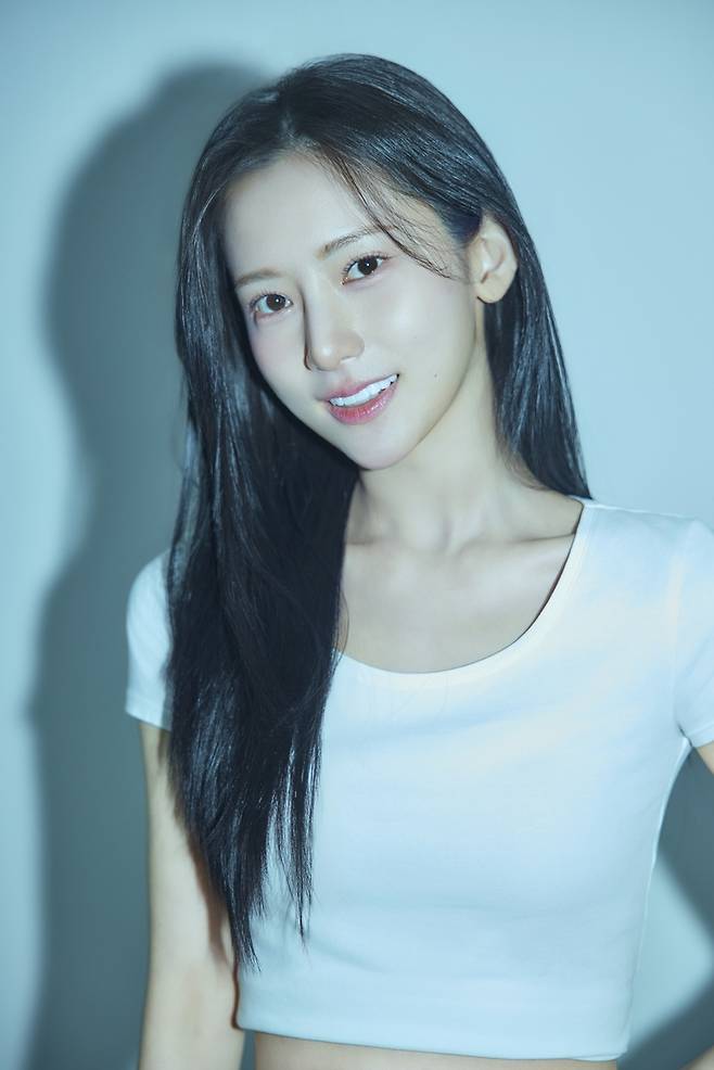 배우 최유빈 팬스타즈컴퍼니 제공