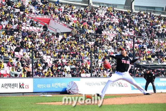 4시즌 연속 개막전 매진이 가능할까./마이데일리