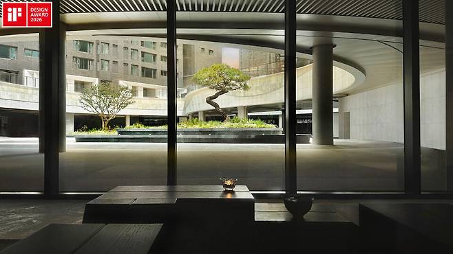 라체르보 써밋의 선큰과 어메니티 공간 ⓒ대우건설