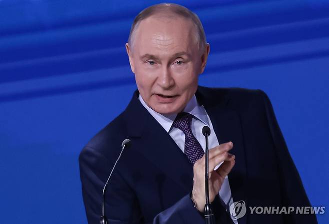 블라디미르 푸틴 러시아 대통령 (모스크바 EPA=연합뉴스) 26일(현지시간) 러시아 산업기업인연맹(RSPP) 회의에서 블라디미르 푸틴 러시아 대통령이 발언하고 있다. 2026.3.27 photo@yna.co.kr