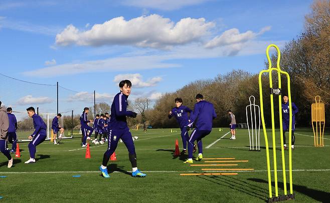 ▲ 코트디부아르전을 대비해 영국에서 훈련하고 있는 대표팀 ⓒ연합뉴스