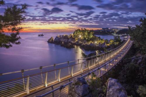 ◇추암 출렁다리.