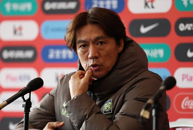 Soccer Football - International Friendly - South Korea v Ivory Coast - Stadium MK, Milton Keynes, Britain - March 28, 2026 South Korea coach Myung-Bo Hong during a press conference after the match Action Images via Reuters/Andrew Boyers
<저작권자(c) 연합뉴스, 무단 전재-재배포, AI 학습 및 활용 금지>