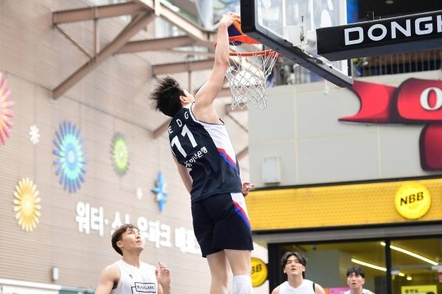 이동근의 멋진 덩크는 대한민국 3x3 승리의 하이라이트였다. 사진=대한민국농구협회 제공