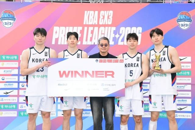 배길태 감독이 이끈 대한민국은 29일 고양 원마운트 이벤트광장 특설코트에서 열린 코스모와의 2026 KBA 3x3 프라임리그 1차 대회 결승에서 21-10으로 승리, 우승을 차지했다. 사진=대한민국농구협회 제공