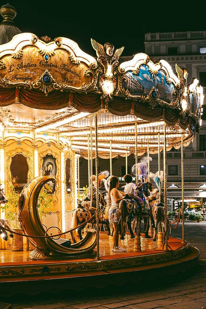 레푸블리카 광장(Piazza della Repubblica)