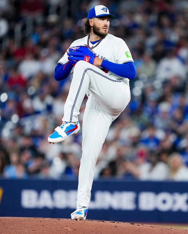 TORONTO, CANADA - MARCH 30: Cody Ponce #66 of the Toronto Blue Jays pitches against the Colorado Rockies during the first inning in their MLB game at the Rogers Centre on March 30, 2026 in Toronto, Ontario, Canada. Mark Blinch/Getty Images/AFP (Photo by MARK BLINCH / GETTY IMAGES NORTH AMERICA / Getty Images via AFP)
<저작권자(c) 연합뉴스, 무단 전재-재배포, AI 학습 및 활용 금지>