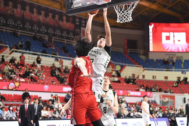 원주 DB 정효근. 사진=KBL