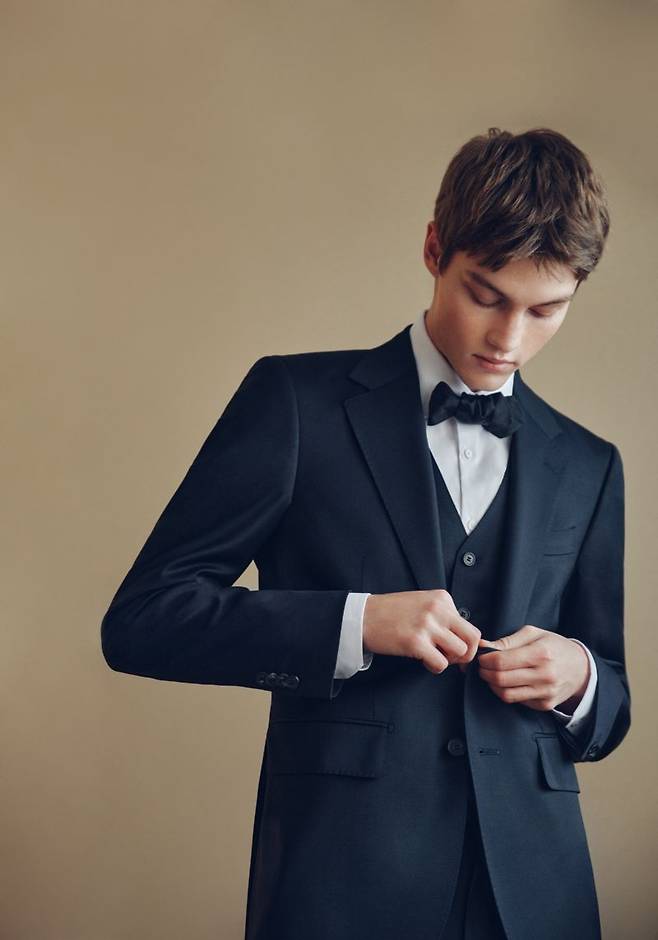 로가디스 예복용 쿠튀르 라인. 삼성물산 제공