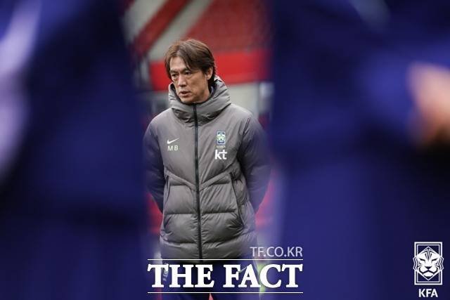 3월 유럽원정 A매치 2경기에서 '무득점 5실점'의 초라한 성적표를 받아든 한국의 홍명보 감독./빈=KFA