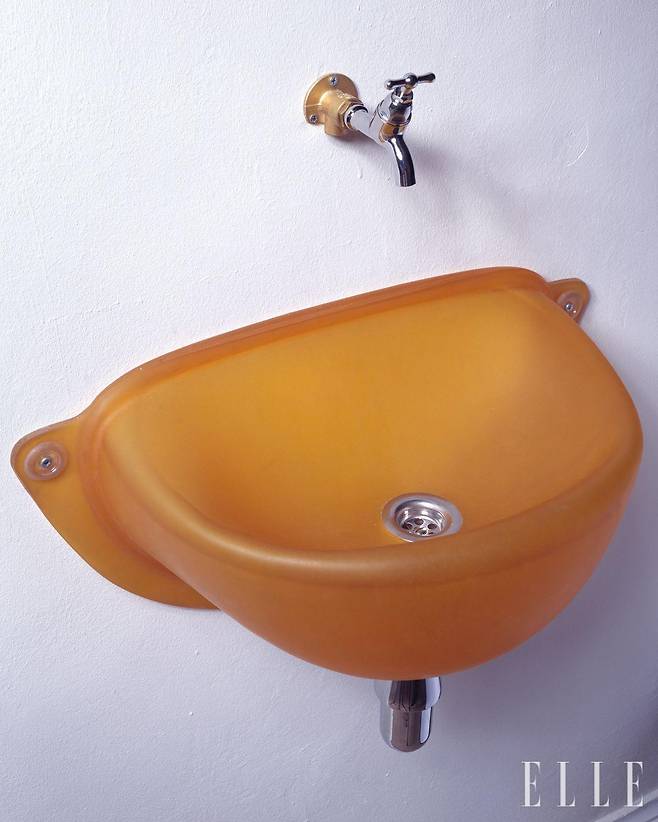 PUSHED WASHTUB(1996).