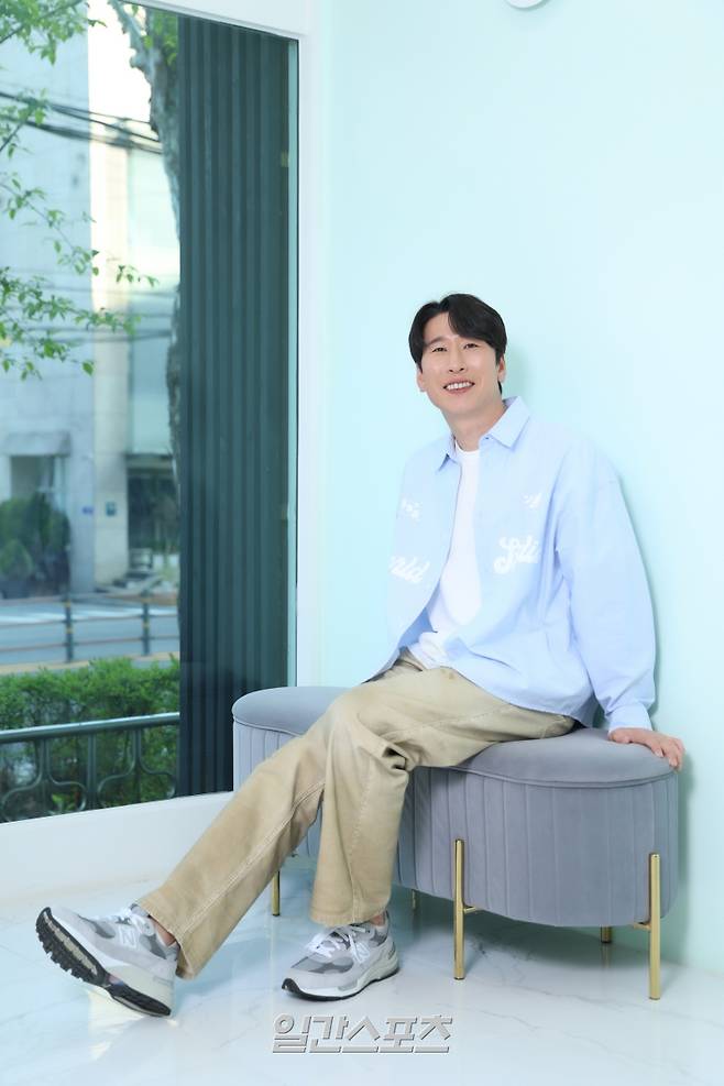 코미디언 양상국이 6일 오후 서울 서초구 양재동에서 진행된 일간스포츠와의 인터뷰에 앞서 포즈를 취하고 있다. 서병수 기자 qudtn@edaily.co.kr /2026.04.06/