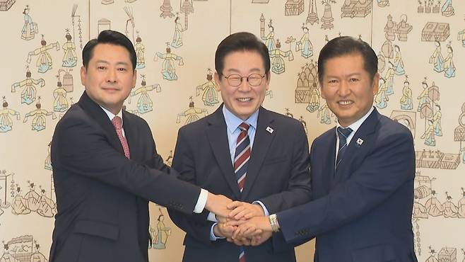 (왼쪽부터) 장동혁 국민의힘 대표, 이재명 대통령, 정청래 더불어민주당 대표