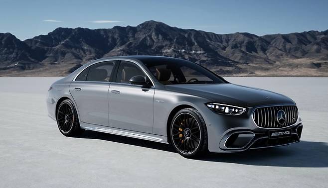 메르세데스-AMG S 63 E 퍼포먼스 마누팍투어 익스클루시브 에디션./사진: 메르세데스-벤츠 코리아 제공