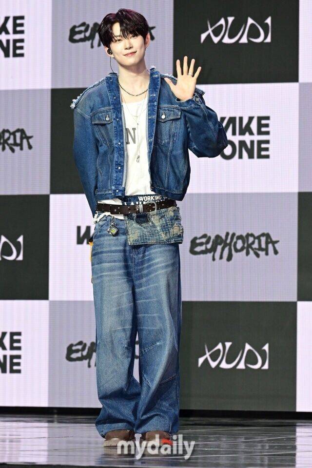 김건우