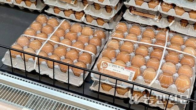 서울의 한 대형마트에 진열된 달걀.