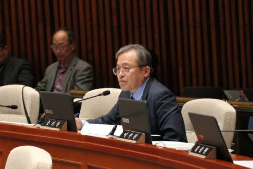 ◇송기헌 의원이 8일 국회 예산결산특별위원회에서 정책질의에 나서고 있다. 송 의원 페이스북.