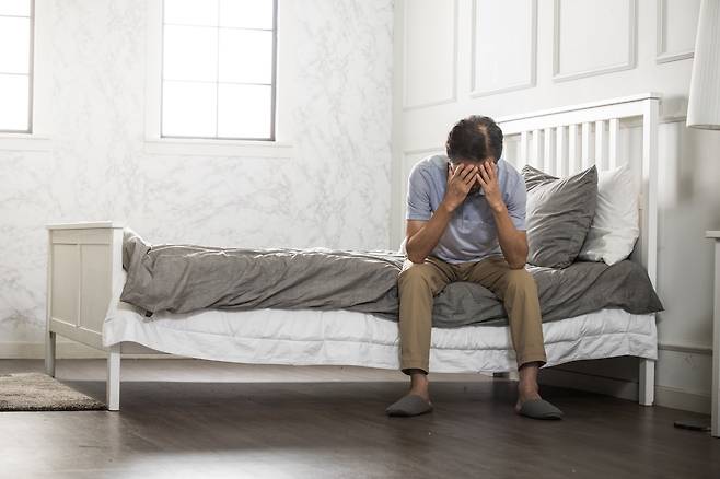 고민하는 중년 남성/ 게티이미지코리아