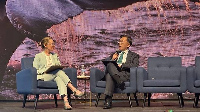 정병하 외교부 극지협력대표(가운데)/사진=뉴시스