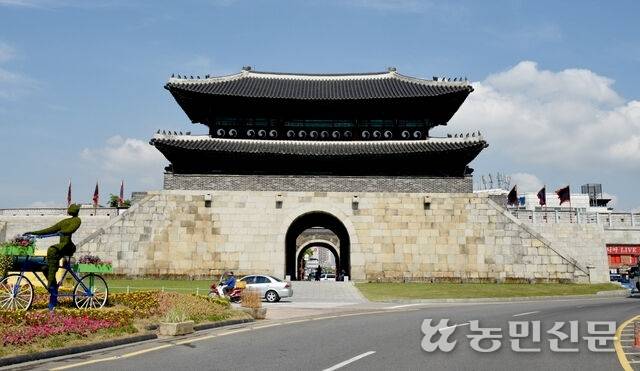 수원화성 장안문. 농민신문 DB