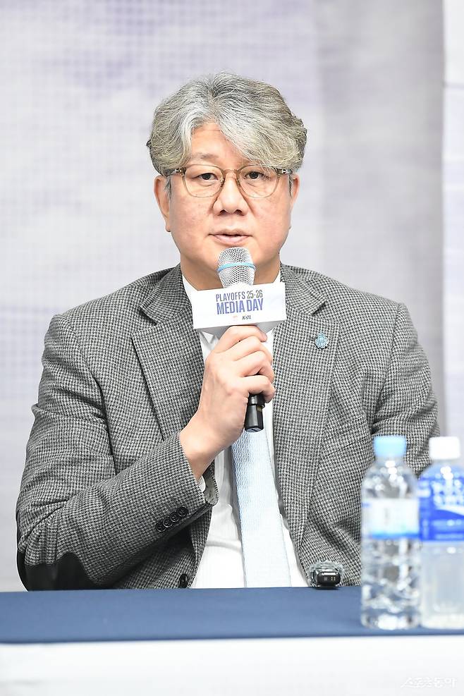 손창환 소노 감독이 10일 KBL센터서 열린 플레이오프 미디어데이서 포부를 전하고 있다. 사진제공|KBL