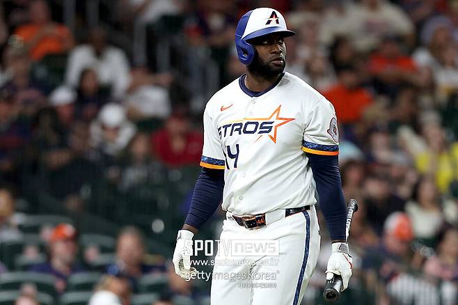 ▲ 쿠어스필드에서 홈런을 치지 못해 본의 아니게 스포츠 베터들에게 손해(?)를 끼친 요단 알바레스