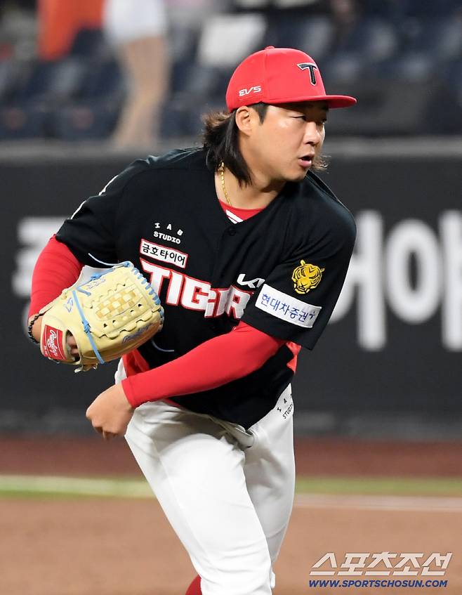 10일 대전 한화생명볼파크에서 열린 한화와 KIA의 경기. KIA 김범수가 숨을 고르고 있다. 대전=박재만 기자 pjm@sportschosun.com/2026.04.10/