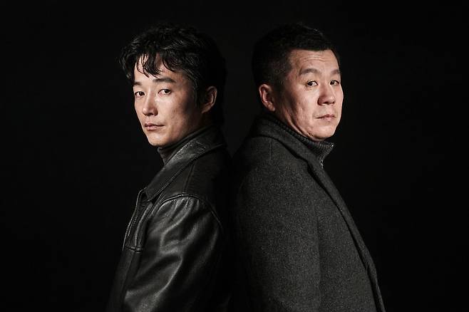 북한군 출신 탈북민 류성현(왼쪽), 이웅길씨를 상암동 중앙일보 사옥에서 만났다. 사진 김성룡, 김경록 기자