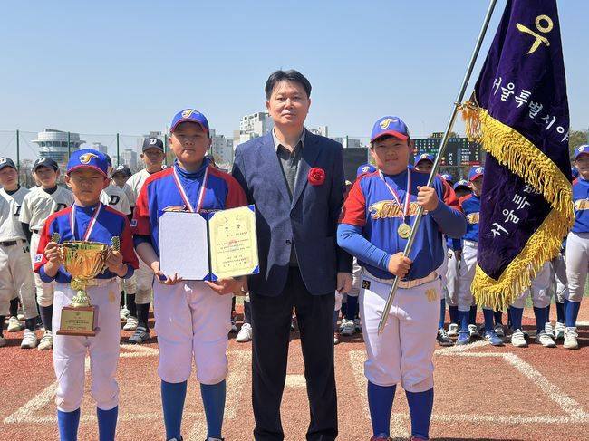 서울시야구소프트볼협회 제공