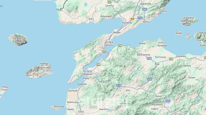 튀르키예 다르다넬스 해협 지도. 유럽과 아시아의 경계에 있어 역사적으로 중요한 역할을 해 온 좁은 해협이다. (사진=구글 지도)