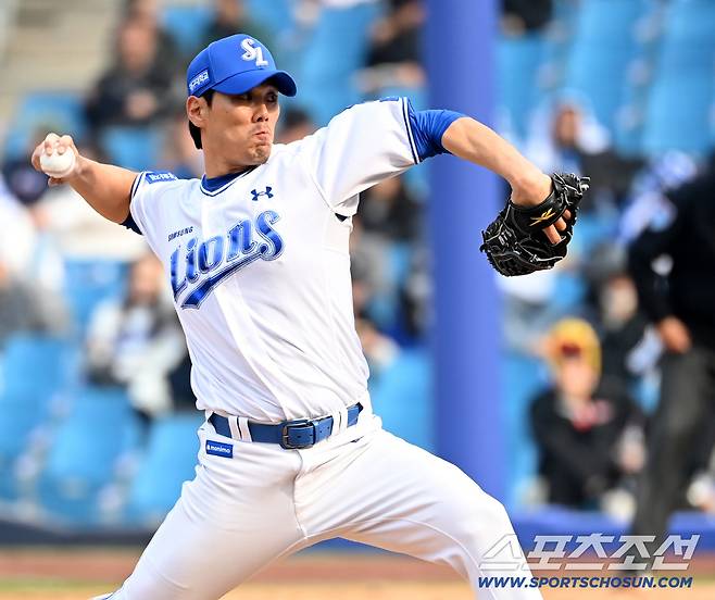 24일 대구삼성라이온즈파크에서 열린 KIA와 삼성의 시범경기. 9회초 삼성 김재윤이 역투하고 있다. 대구=허상욱 기자wook@sportschosun.com/2026.03.24/