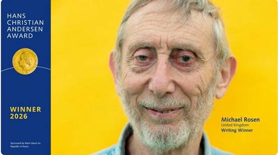 2026년 한스 크리스티안 안데르센상 글 부문 수상자로 선정된 영국 작가 마이클 로젠. IBBY 2026년 기자회견 유튜브 영상 갈무리