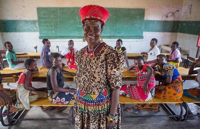 테리사 카친다모토. UN Wonen 유튜브 섬네일