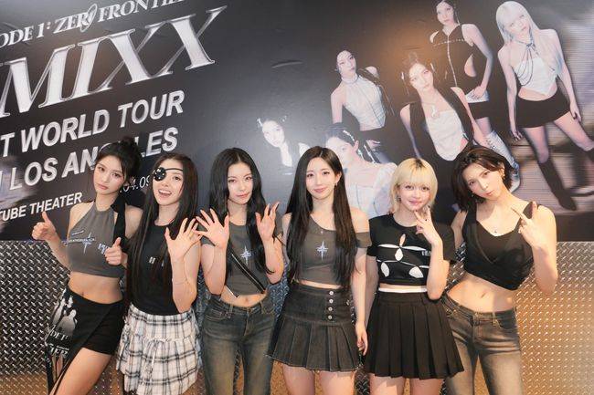 JYP엔터테인먼트 제공