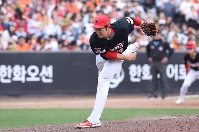 ▲ 오랜 기간 한화를 위해 뛰었던 이태양은 2차 드래프트 이적으로 경력의 전환점을 맞이했다 ⓒKIA타이거즈