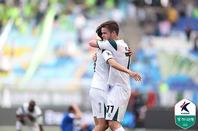 꽤 좋은 출발을 보이고 있으나 내부적으로는 더 높은 곳을 바라보고 있다. (한국프로축구연맹 제공)