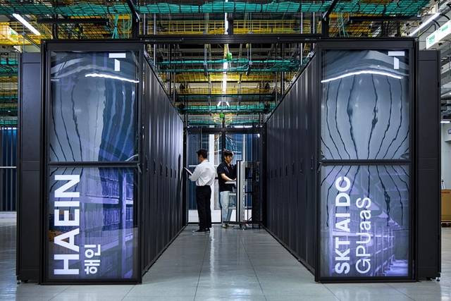 SK브로드밴드 가산 AI DC에 구축된 그래픽처리장치(GPU) 클러스터 '해인(海印)'. SKT 제공