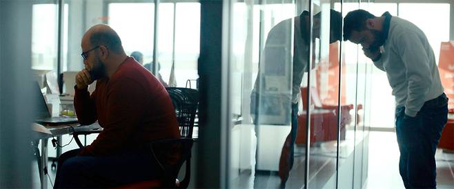 <힌드의 목소리>의 마흐디(왼쪽)와 오마르. 찬란 제공