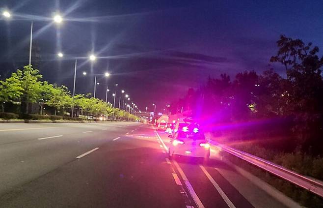 2023년 4월 새벽시간대 자동차 전용도로에 누워있던 30대가 차량에 치여 숨지는 사고가 발생한 부산 북구 금곡동 강변도로. 부산 북부경찰서 제공