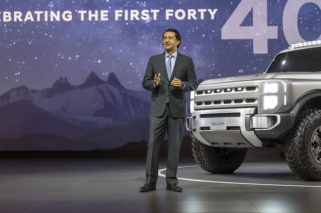 호세 무뇨스 현대차 대표이사 사장이 이달 열린 2026 뉴욕 국제 오토쇼 현대차 프레스 컨퍼런스에서 발표하는 모습.