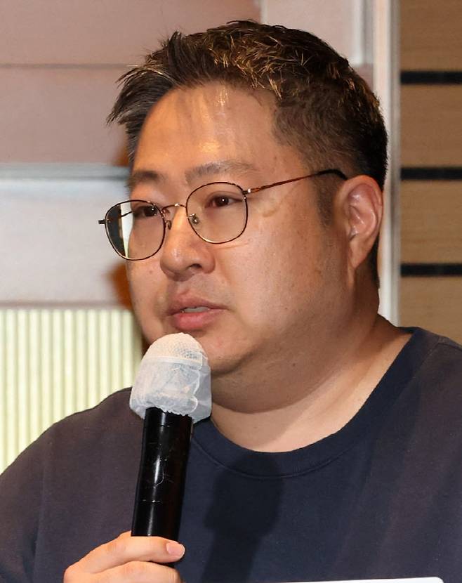 이정태 네이버 쇼핑 서치 & AI 리더가 16일 서울 여의도 FKI타워에서 열린 'K-COMMERCE Summit 2026'에서 '에이전틱 커머스의 시대: 달라지는 쇼핑 경험과 고객 여정'이란 주제로 강연을 하고 있다. (사진=이데일리 방인권 기자).